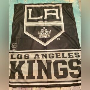 NHL Los Angeles Kings Black and White Yard Flag